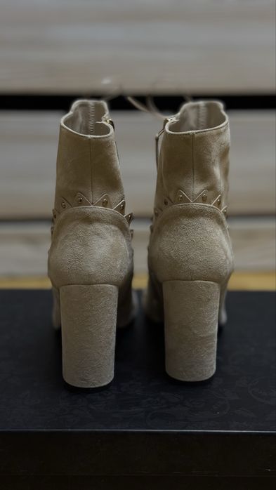 Ботильони, черевики Loriblu