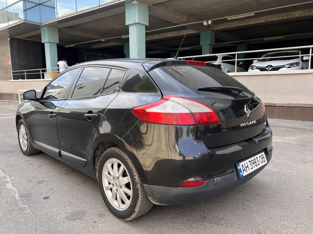 Renault Megane 3 2009 год 1.5 Дизель k9k