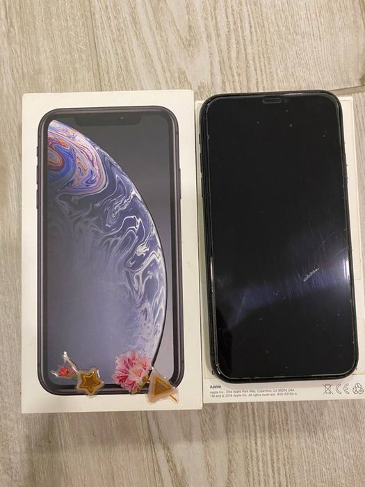 Продам Iphone XR 64 gb