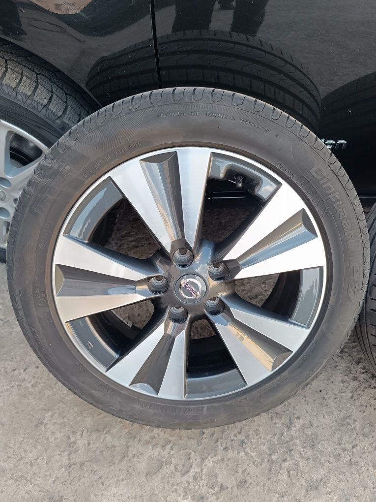 Комплект коліс  Nissan leaf TEKNA 5*114.3
