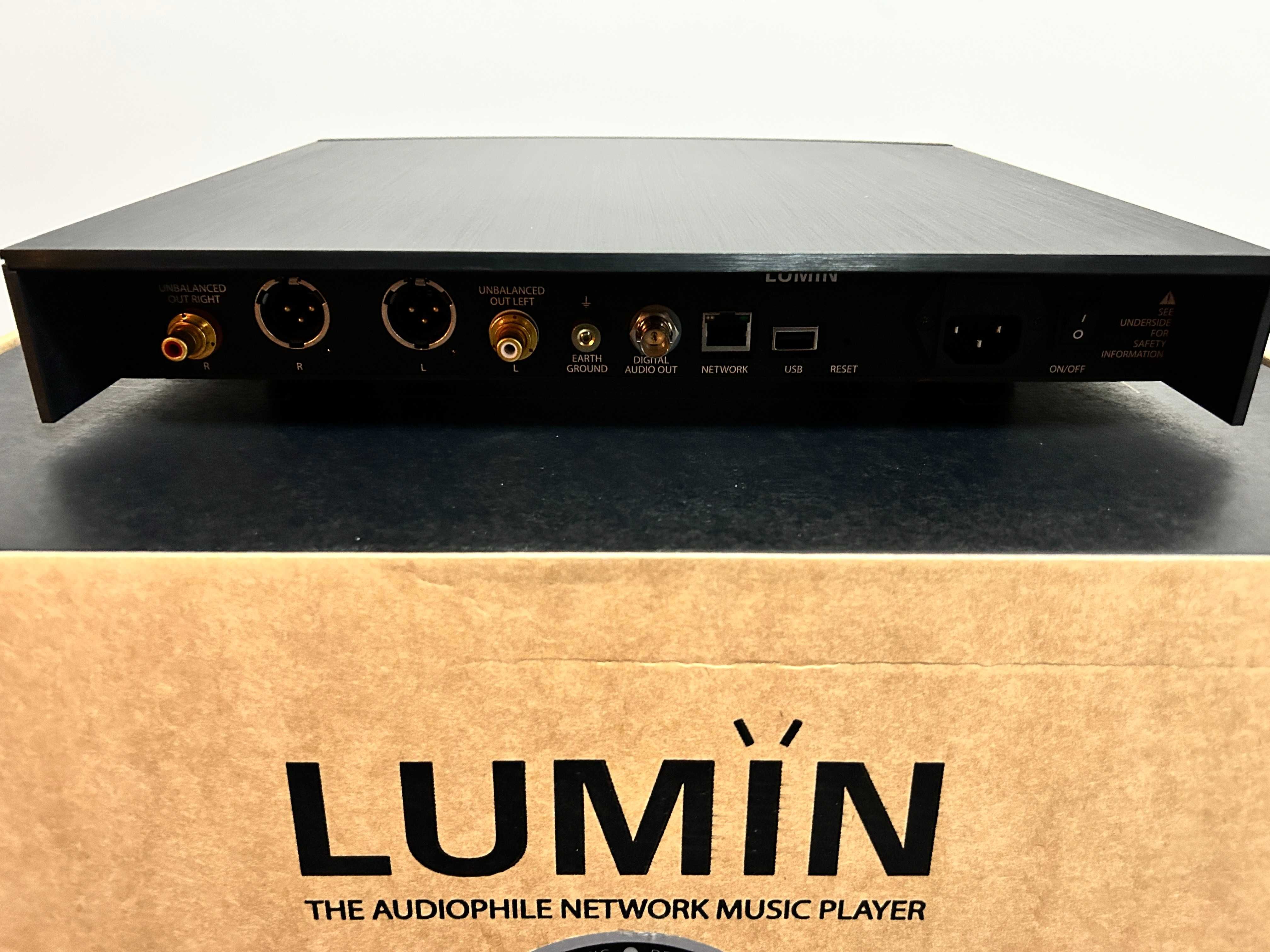Lumin T2 czarny - odtwarzacz strumieniowy / DAC
