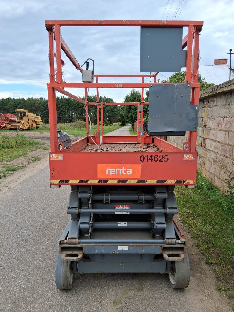 Podnośnik nożycowe  Skayjack Sjlll 4626 baterie bardzo dobre
