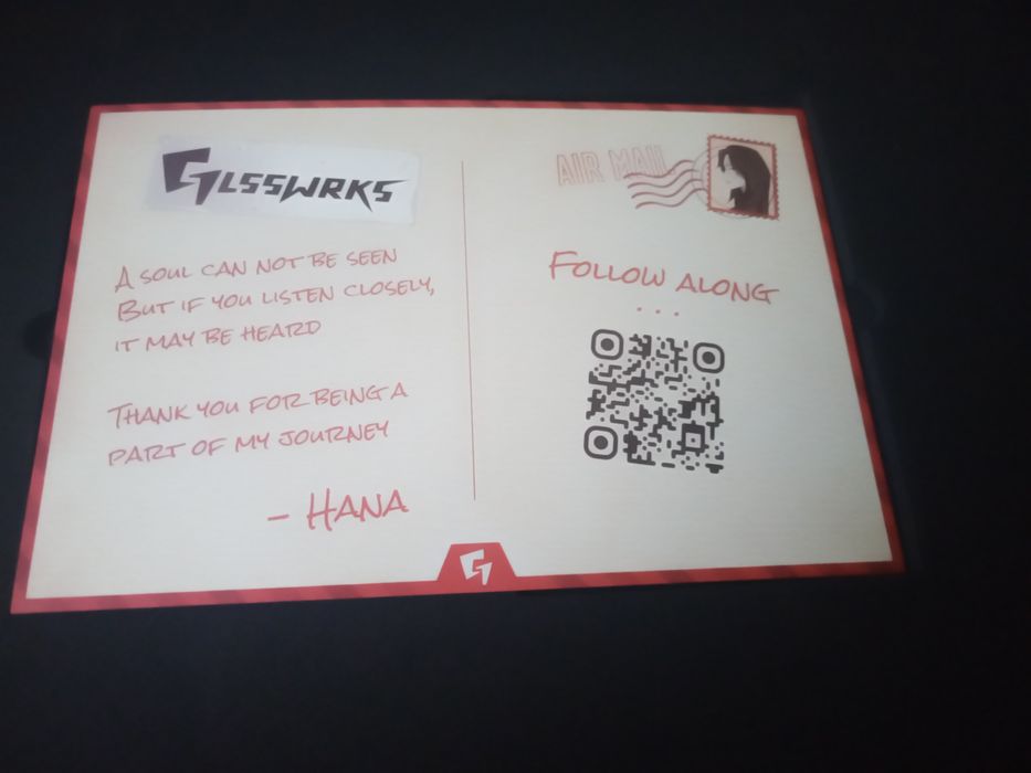 Скляний килим GLSSWRKS Hana оригінальний