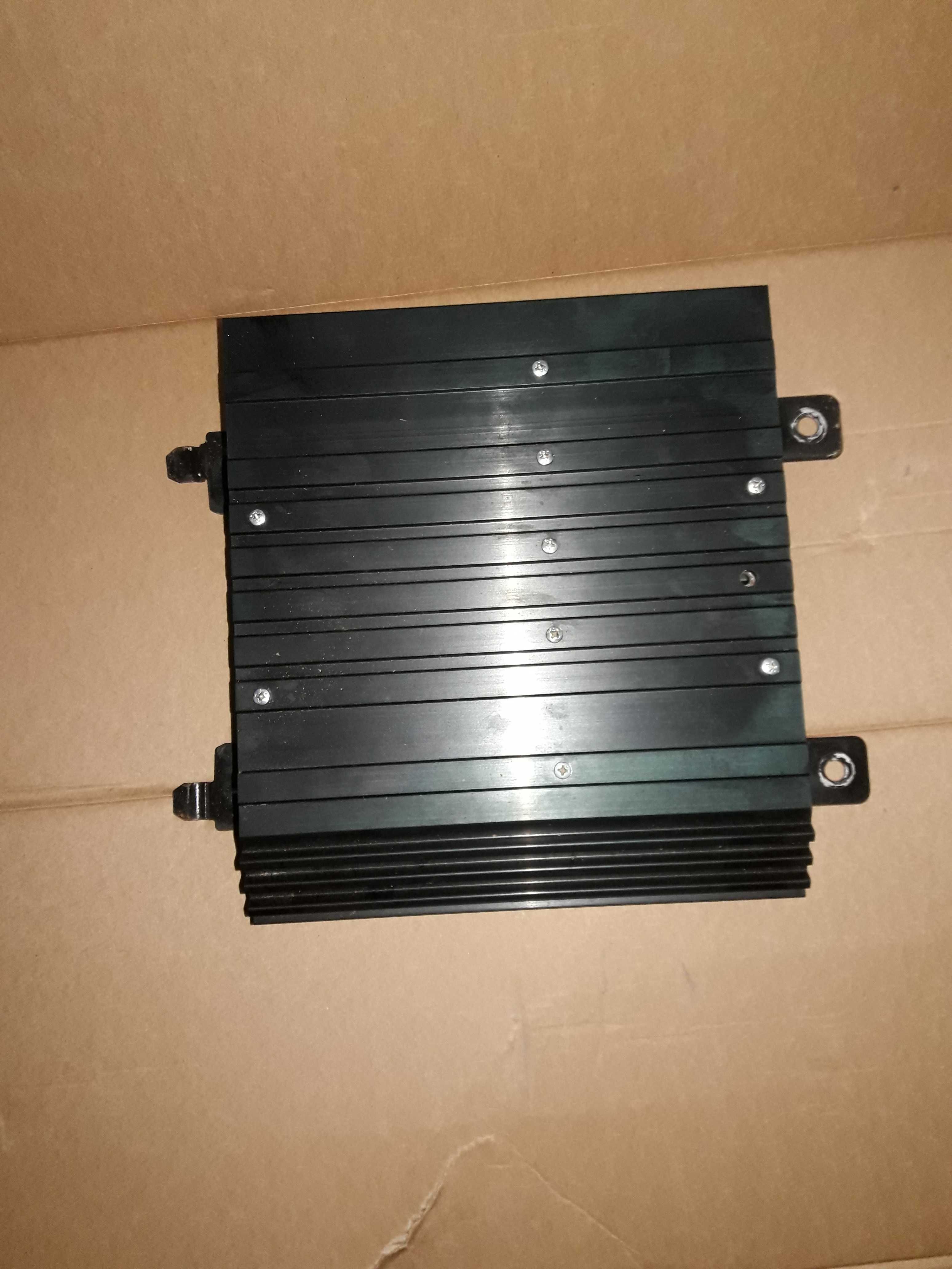 Усилитель звука Mitsubishi Amplifier 2010-2019 8701A565