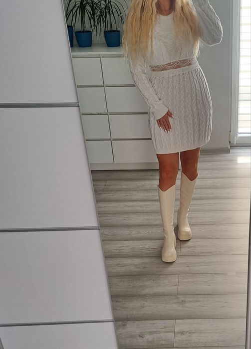 Sukienka sweterkowa z koronką biala rozmiar 36 S