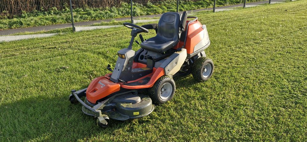 Traktorek kosiarka Husqvarna rider PR 17 AWD z hydrauliką