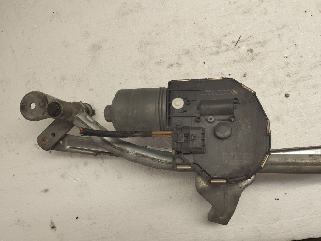 BMW F11/ F10 mechanizm wycieraczek
