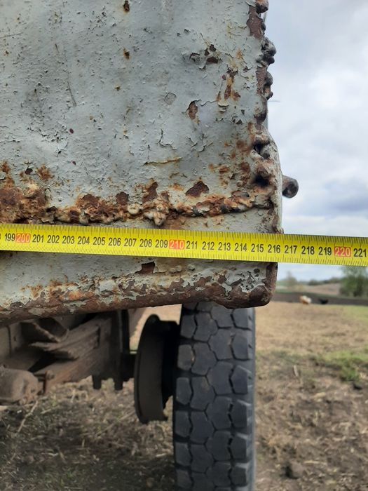 Причіп одноосний до трактора