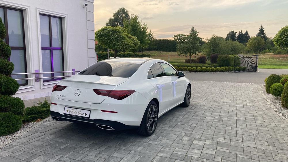 Auto samochód do ślubu i na inne okazje Mercedes CLA 250 2.0 z 2024 r.