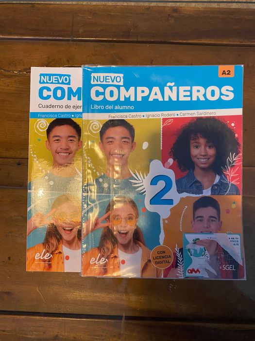 Livro espanhol 7° ano