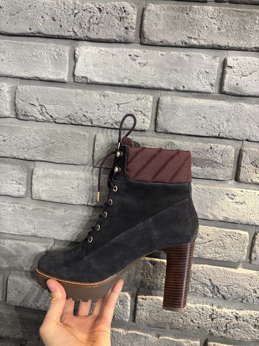Buty damskie na obcasie botki tommy hilfiger 41