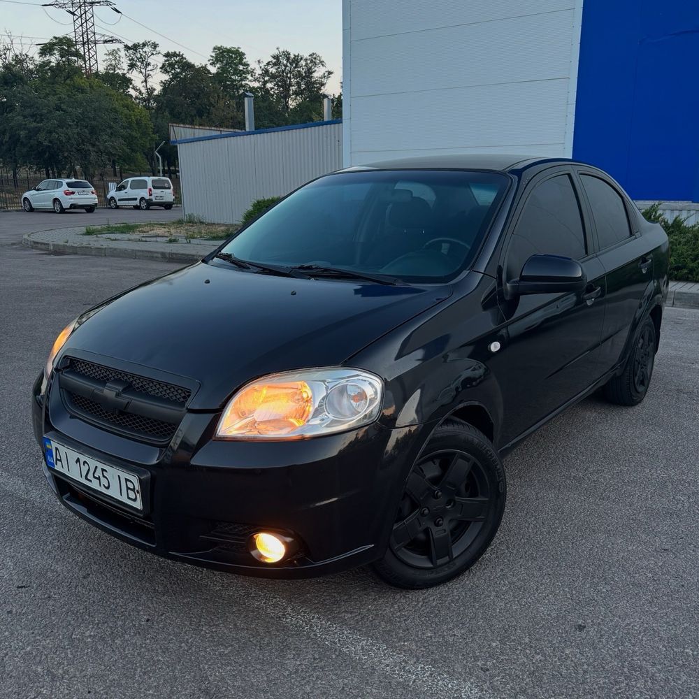 Chevrolet Aveo 2008 год 1.5 газ/бензин!