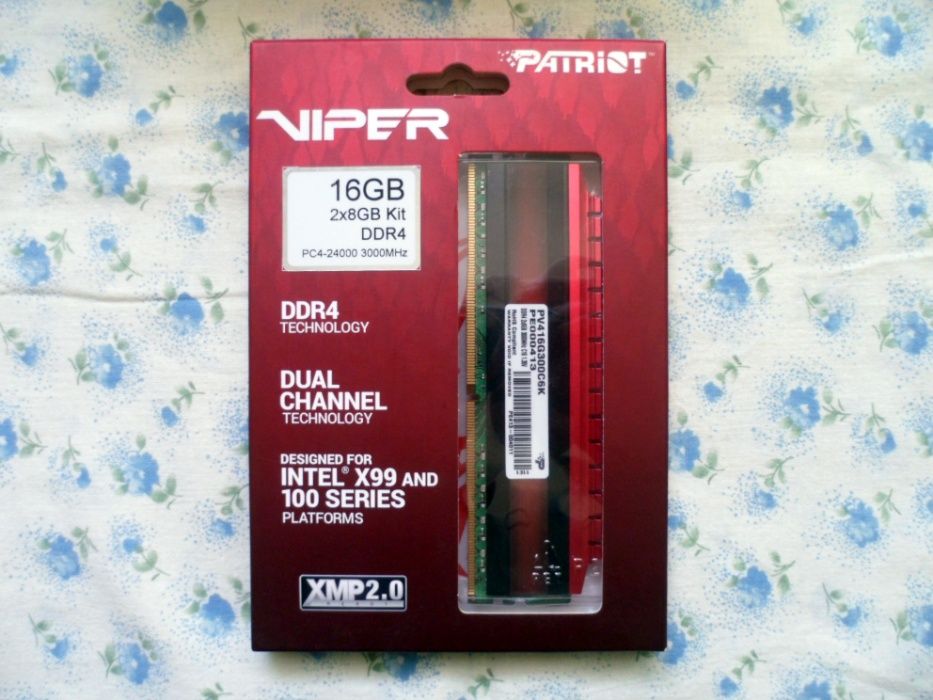 Оперативна пам'ять DDR4 Patriot 16Gb 2X8Gb 3000 Мгц