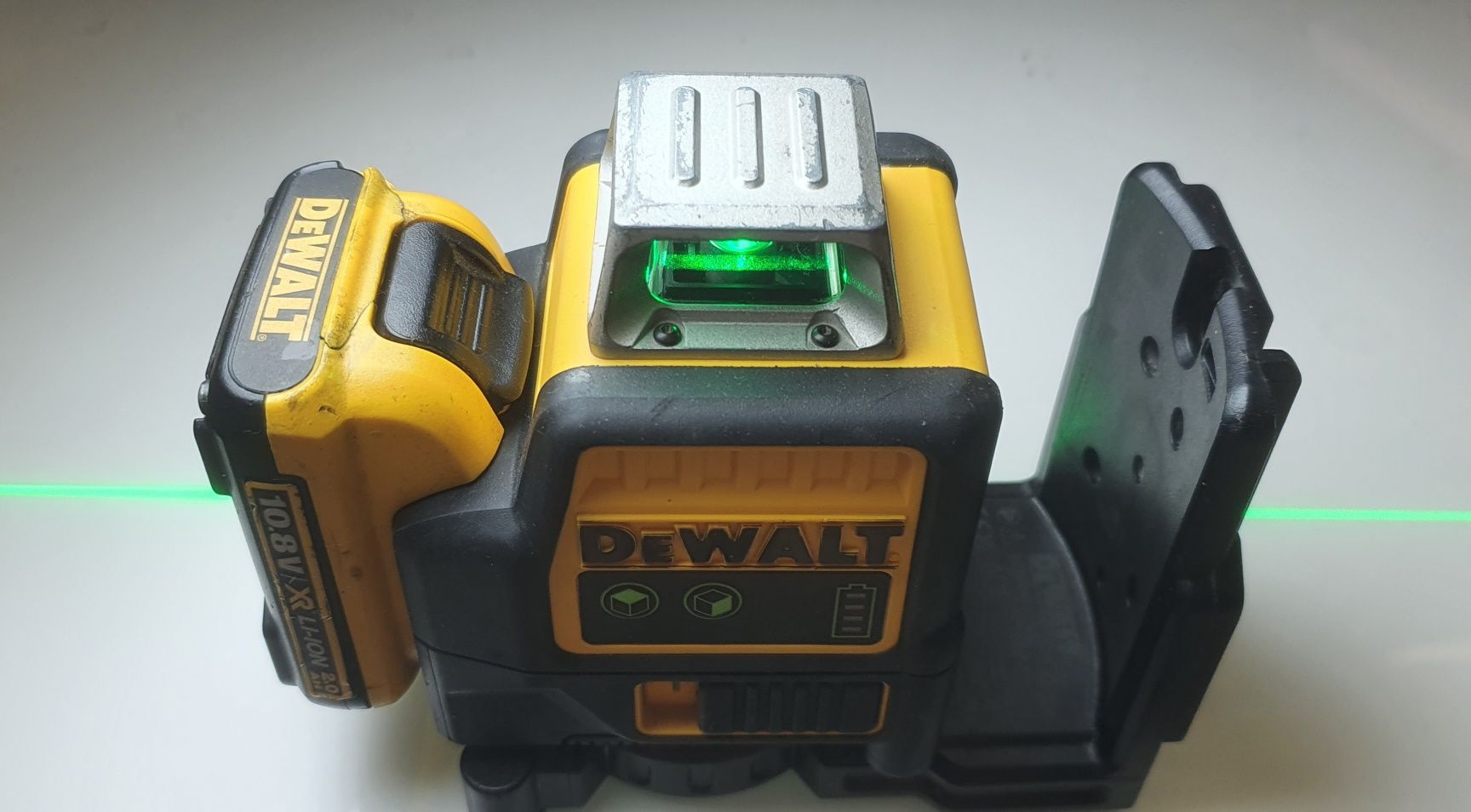 DeWalt DCE0811G poziomica laserowa zielony laser 2 linie 360° Oryginał