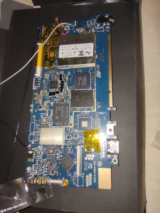 Планшет PIXUS HAMMER 6/128gb запчасти