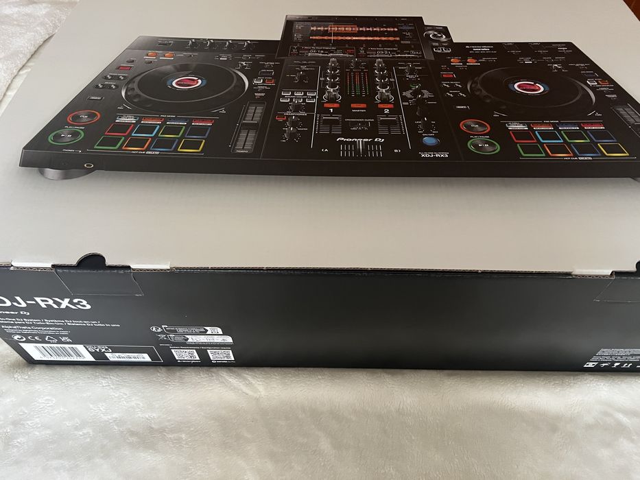 Pioneer XDJ RX3  nova com fatura e garantia
