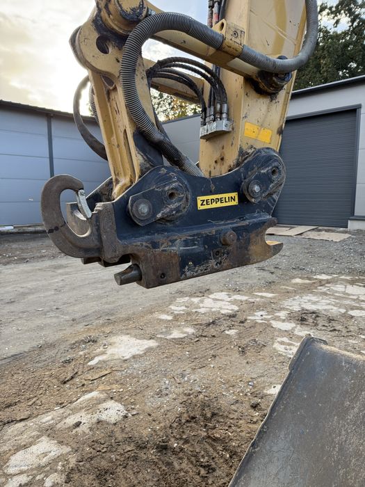 Szybkozłącze Hydrauliczne OilQuick 70/55 Super Stan