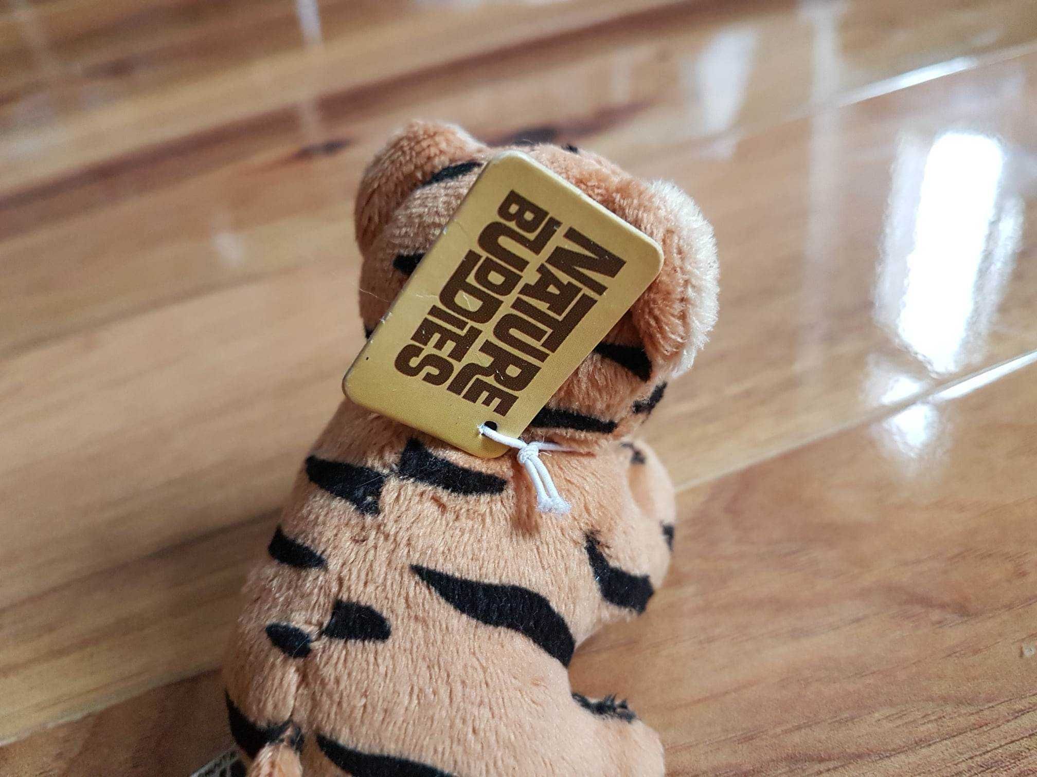 Pluszowy tygrysek Living Nature Buddies Keycraft maskotka zabawka
