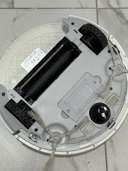 робот пилосос миючий rowenta