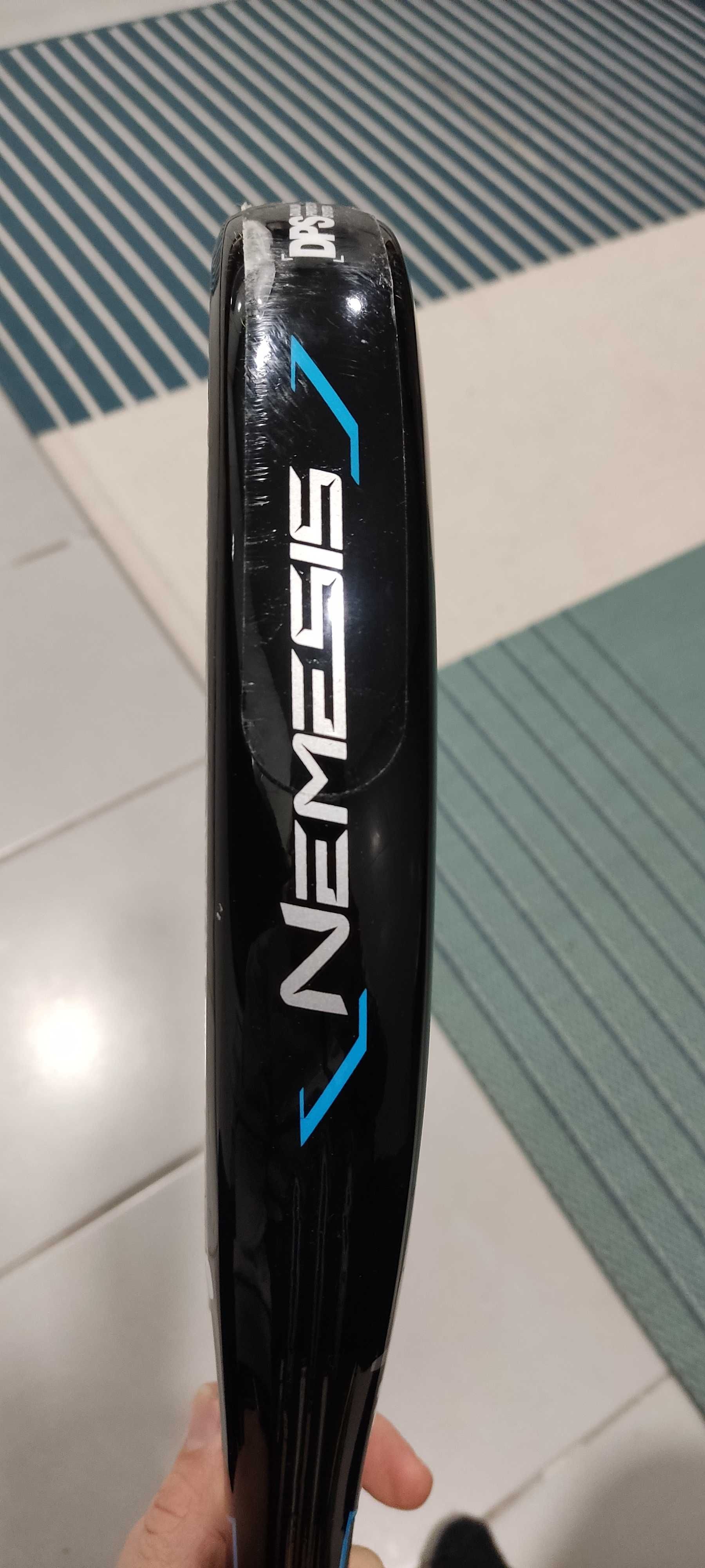 Raquete Dunlop Nemesis do Ramiro Moyano