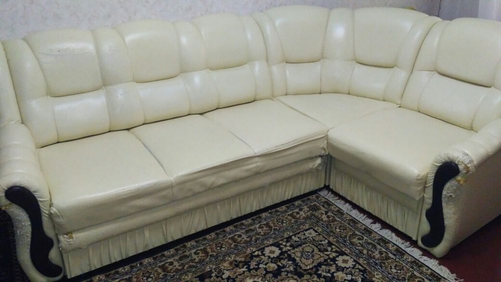 Угловой диван классика, диван дельфин, кожзам