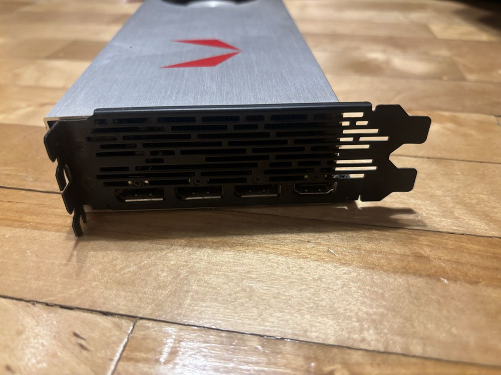 Karta graficzna Radeon RX Vega 64 Edycja limitowana