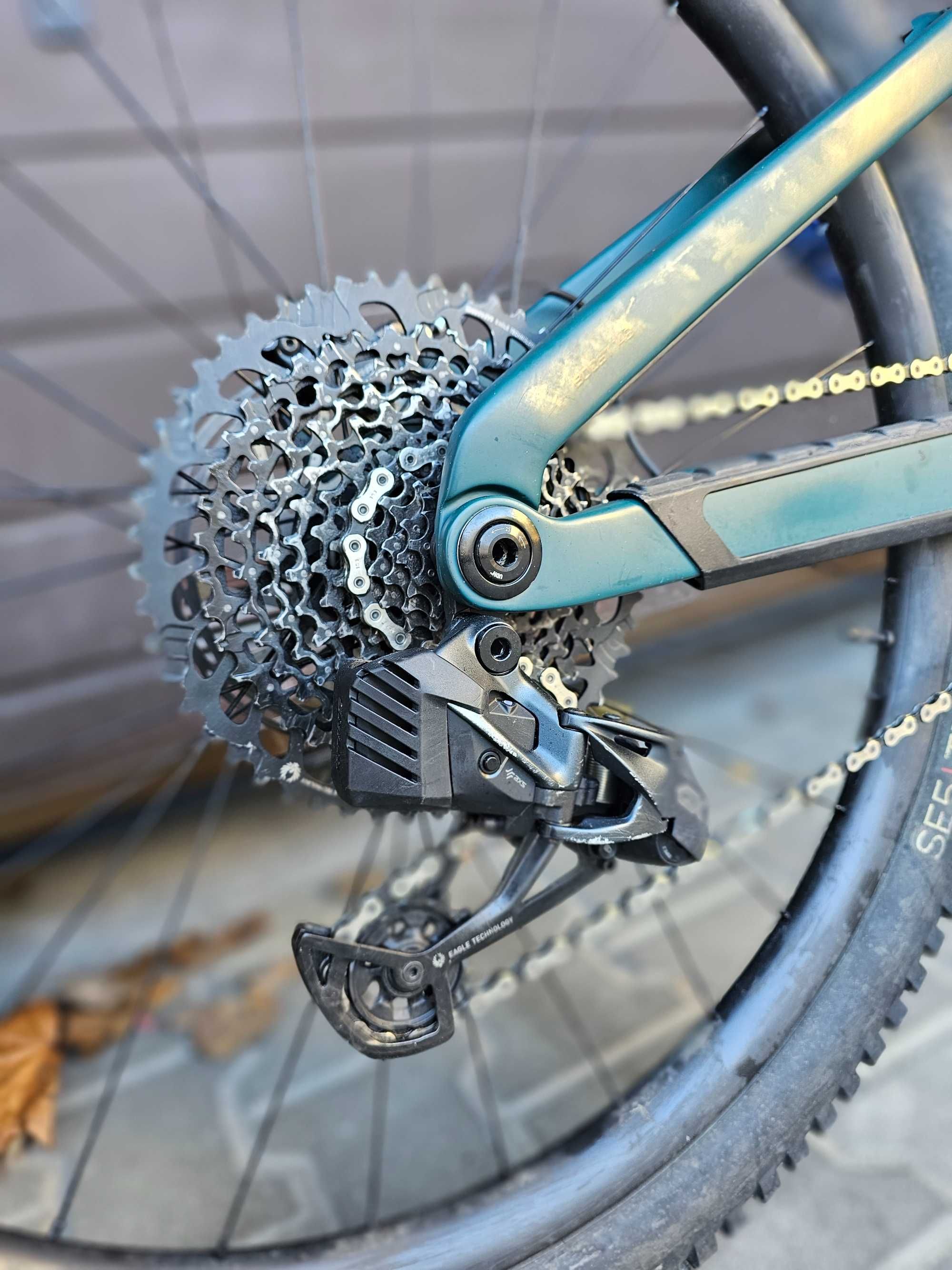 Trek Slash 9.8 GX AXS Gen 5 L
