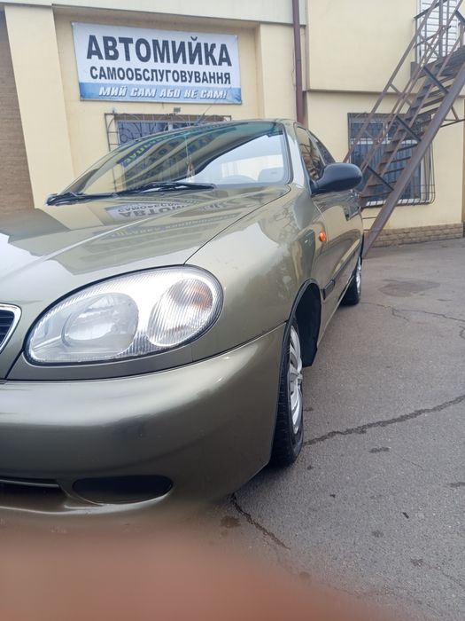 Део сенс 2007  не крашена