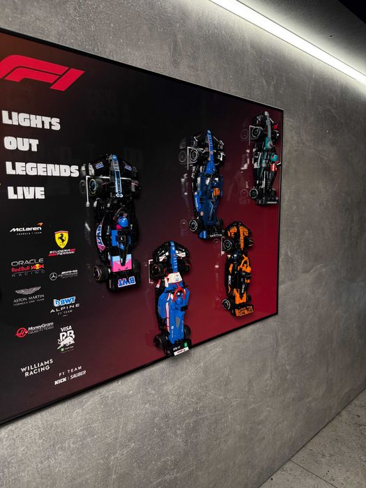 Великий Тримач для Всіх Десяти LEGO 66802 Speed Champions F1 2024 лего