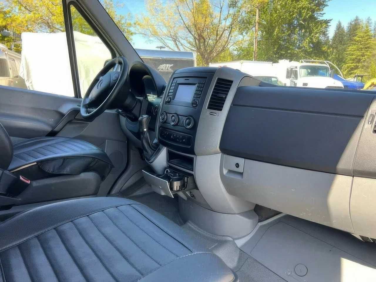 2015 Mercedes-Benz Sprinter 2500 170 WB Passenger Van RWD