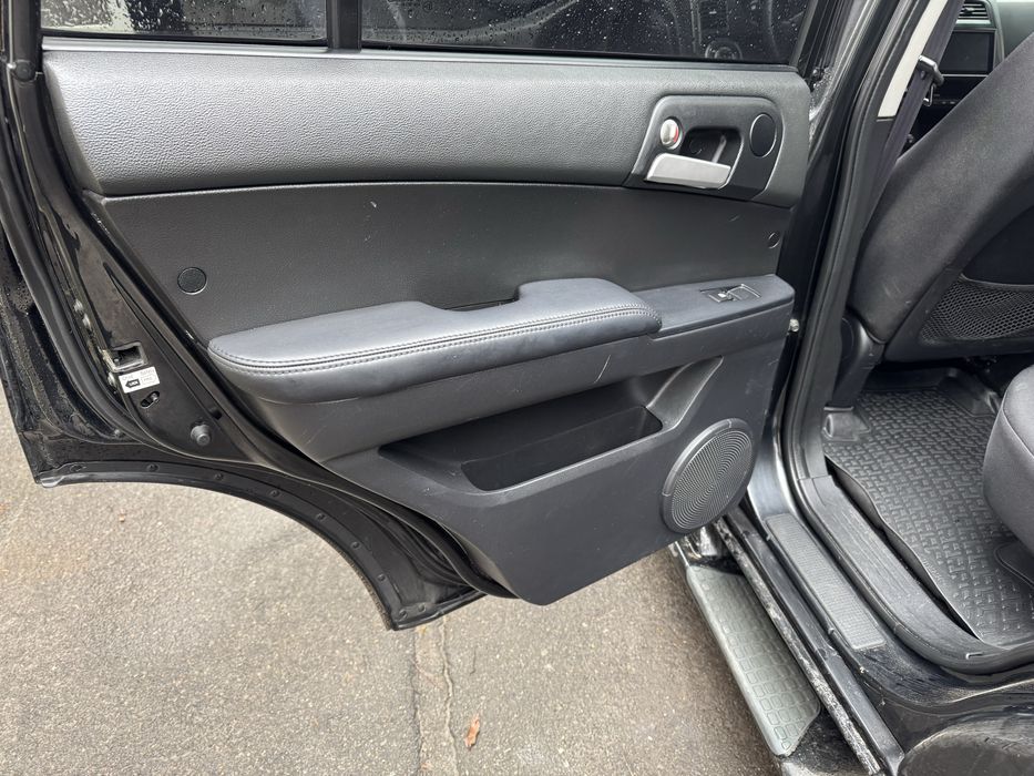 Продам Сангйонг Кайрон 2,0 дизель 10 рік