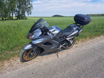 motocykl HONDA VFR 800 2011R0K