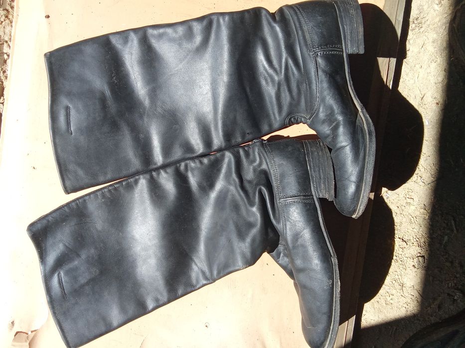 Чоботи чоловічі шкіряні  42 розмір