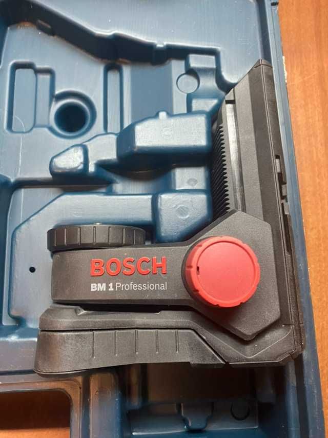 Лазерний будівник площин Bosch GLL 3-80 P Professional + BM1 + LR2