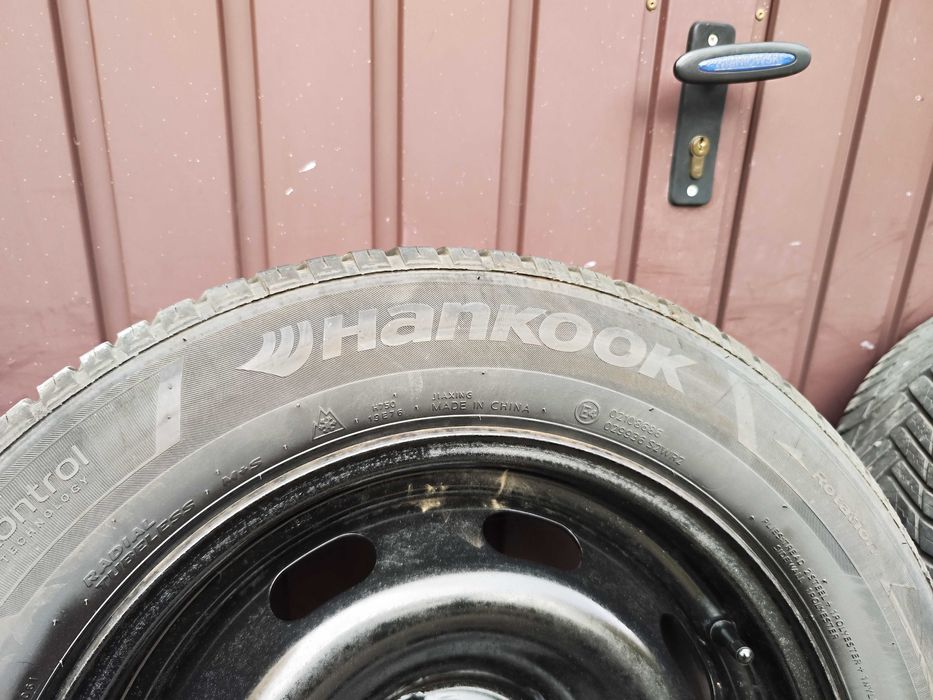 Felgi stalowe CITROEN 4x108x65,1 z oponami WIELOSEZONOWYMI 195/65/15