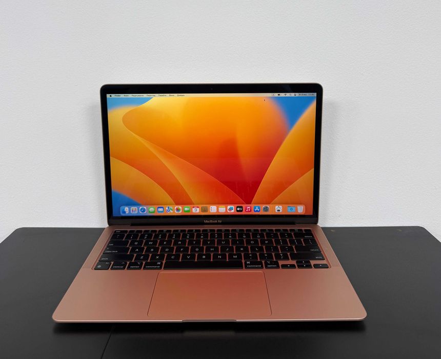 Macbook Air 2020 (M1/8gb/256 ssd ) гарантія