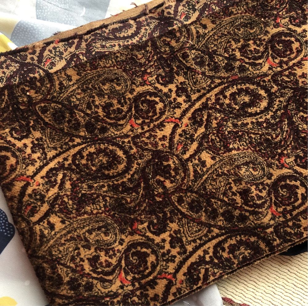 Materiał tapicerski tureckie welur/plusz 4m paisley