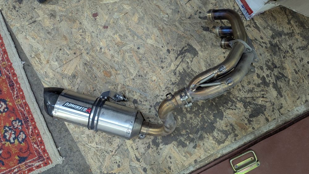 Прямоток Dominator на Yamaha MT 09/TRACER 900