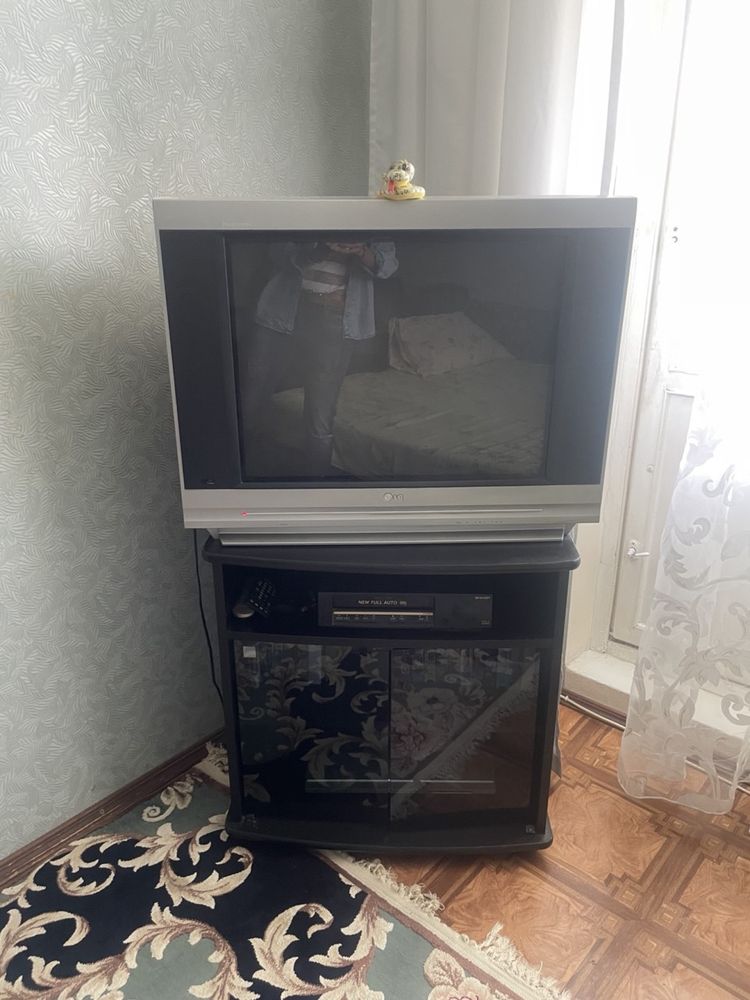 Продам телевізор LG