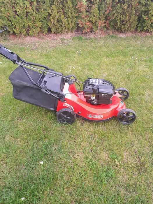 Kosiarka rębak spalinowy z silnikiem Briggs Stratton