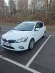 Kia Ceed універсал (2010 модельний рік)