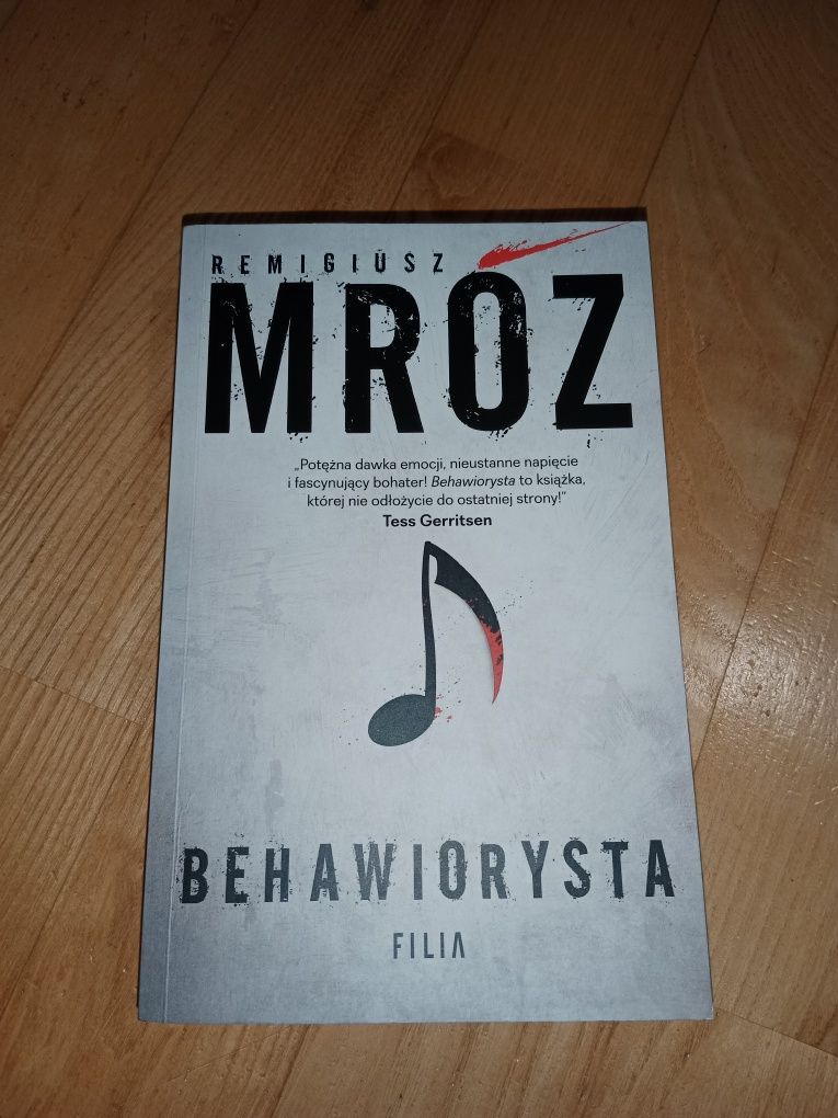 Behawiorysta. Remigiusz Mróz.