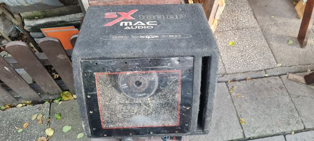Subwoofer samochodowy