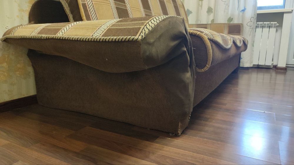 Продам диван книжка. Самовывоз