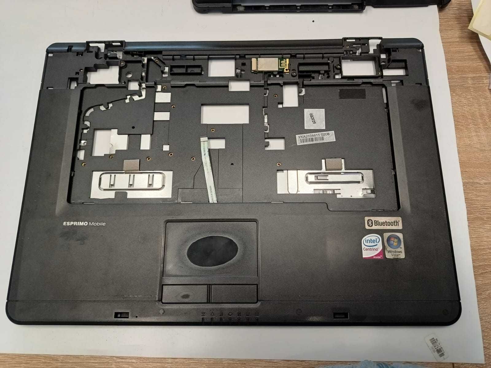 Górna obudowa (PALMREST) Fujitsu Esprimo MS2216.