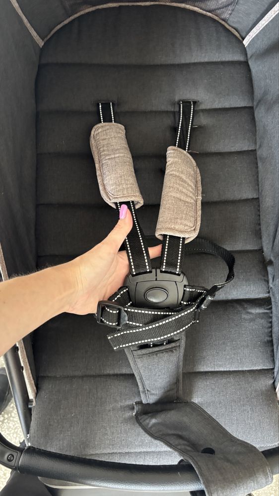 Wózek spacerowy Carrello Bravo Plus. Tylko odbiór osobisty.