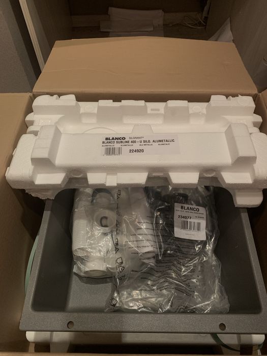 Кухонная мойка Blanco Subline 400-U Alumetallic