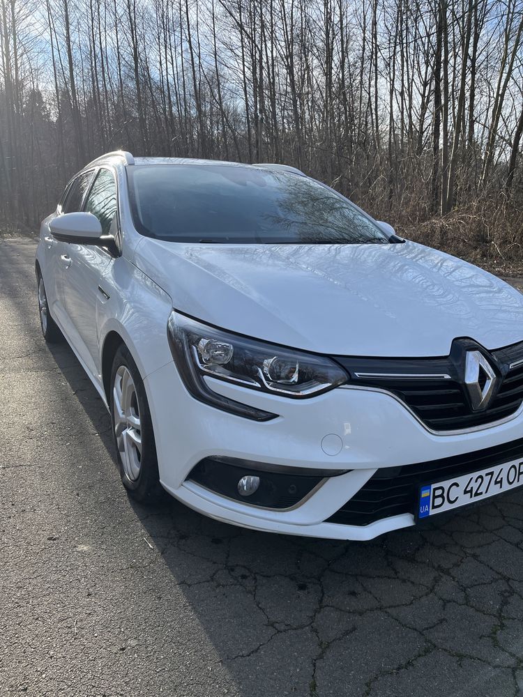 Автомобіль RENAULT Megane IV ZEN