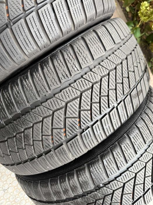 245-45 R18 100V Continental Conti Winter Contact TS830P SSR RSC 4шт