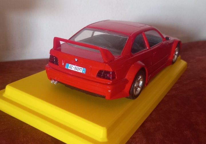 Bburago 1/14 Bmw m3